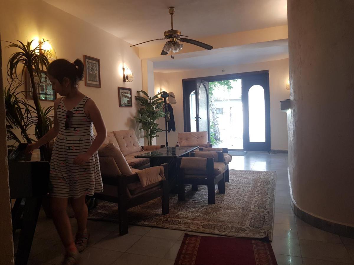 فندق Dvete Brezi بورغاس المظهر الخارجي الصورة